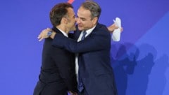 Der französische Präsident Macron und Griechenlands Ministerpräsident Mitsotakis in Athen