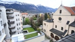 Bereits versiegelte Flächen im Innenhof sollen durch ein Studentenwohnheim mit 60 Zimmern bebaut ...