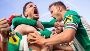 Ercan Kara ließ Rapid spät, aber dafür intensiv jubeln.