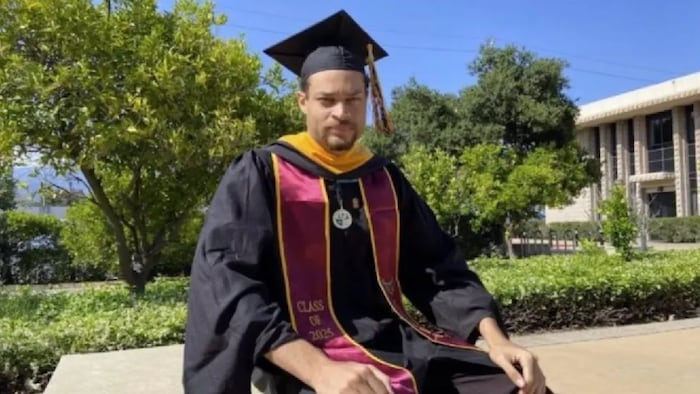 Ein Foto auf LinkedIn soll den mutmaßlichen Schützen Cole Tomas Allen (31) 2025 nach seinem ...