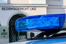 Wegen einer gefährlichen Drohung muss sich eine 67-Jährige im Linzer Landesgericht verantworten