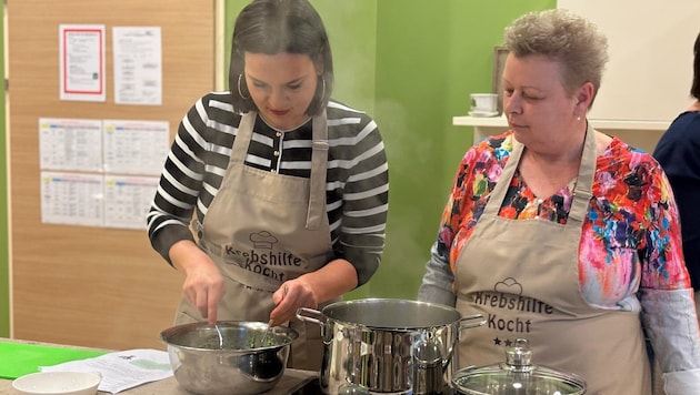 Landtagspräsidentin Eisenkopf unterstützt das Projekt und stattete dem Workshop nun einen Besuch ...