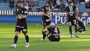 Die Sturm-Spieler haben schon einmal frenetischer gejubelt.