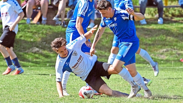 Lukas Rabitsch (re.) & Bodensdorf liefen in der 2. Klasse B Weißenstein/Töplitsch davon.