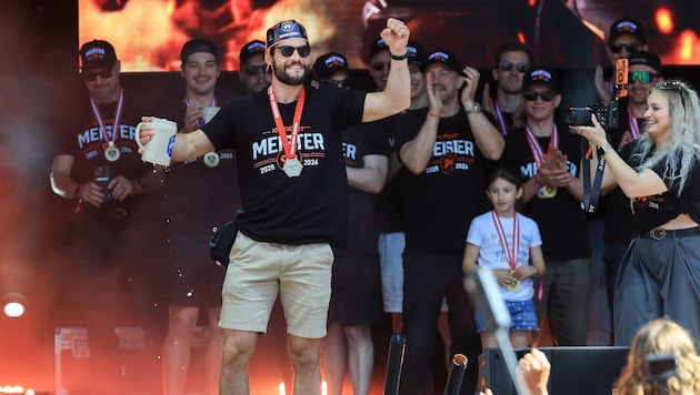 Lukas Haudum hat jede Menge Grund zum Feiern – mit Blickrichtung WM vergeht im allerdings das ...