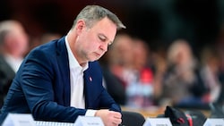 Das familiäre Umfeld von SPÖ-Chef Babler geriet in den Fokus der FPÖ.