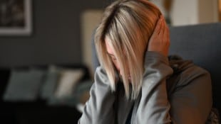 Knapp jeder zehnte Mensch leidet an Tinnitus – hört also Geräusche im Ohr, die sonst niemand ...