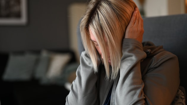 Knapp jeder zehnte Mensch leidet an Tinnitus – hört also Geräusche im Ohr, die sonst niemand ...