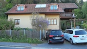 In diesem Haus im steirischen Sankt Peter am Ottersbach geschah in der Nacht auf den 22. April ...