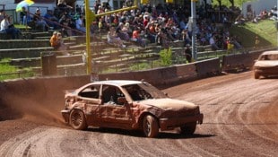 In Natschbach kamen die Stockcar-Fans voll auf ihre Kosten