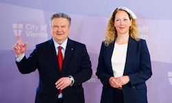 Blick in die Zukunft? Michael Ludeig (SPÖ) und Judith Pühringer (Grüne)