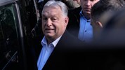 Freunde und Vertraute des scheidenden ungarischen Regierungschefs Viktor Orbán fürchten nun um ...