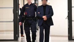 Bereits 16 Monate sitzt Danny K. in der JA Josefstadt in U-Haft. Jetzt ist es fix: Er muss noch ...