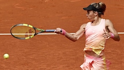 Julia Grabher will mit Power-Tennis punkten.