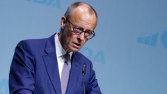 Deutschlands Bundeskanzler Friedrich Merz (Bild) hat die US-Regierung in Bezug auf den Krieg im ...
