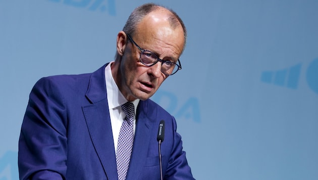 Deutschlands Bundeskanzler Friedrich Merz (Bild) hat die US-Regierung in Bezug auf den Krieg im ...