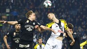 Wer springt zum Teller? LASK mit Kalajdzic (r.) oder Sturm um Koller?