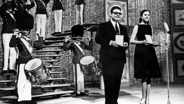 Die Rundfunkunion sucht zwei verschwundene ESCs! Die beiden ESC-Ausgaben 1956 und 1964 (im ...