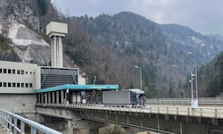 Im Vorjahr wurde auch der Neubau der 2. Röhre des Karawankentunnels fertiggestellt.