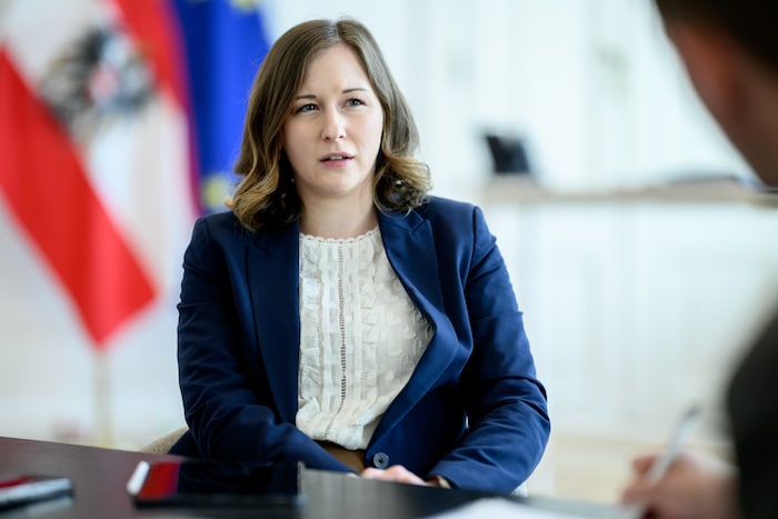 Integrationsministerin Claudia Bauer folgert aus der Studie, dass Integration nicht immer für ...