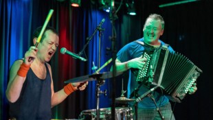 Neue Volksmusik von Attwenger: Markus Binder (links), Hans-Peter Falkner