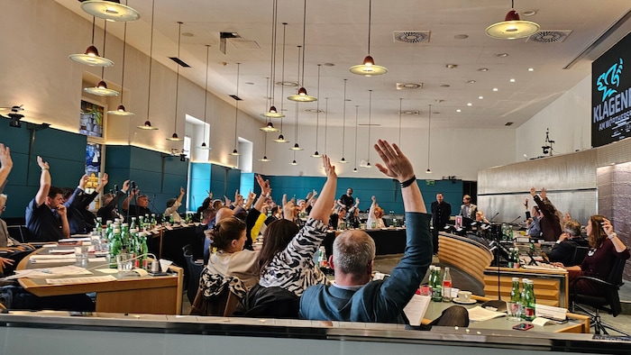 Einstimmig wurden die Förderanträge vom Programm genommen.