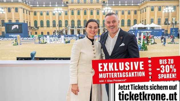 Vor großer Kulisse: Initiatorin und Co-Veranstalterin Sonja Klima und Klaus Panholzer (CEO ...