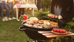 Über Geschmack lässt sich streiten – über Gesetze weniger: Auch beim Grillen gibt es gewisse ...