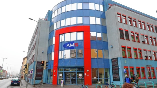 Die 64 Mitarbeiter wurden bereits beim AMS gemeldet.