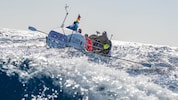 Unterwegs auf dem Atlantik – zu viert mit einem kleinen Ruderboot, gerudert wird in Schichten!
