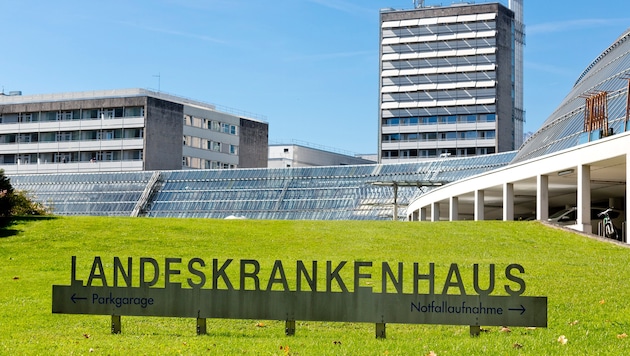 Das Kind kam bereits im Jänner am Landeskrankenhaus Feldkirch zur Welt und lebt seitdem im ...