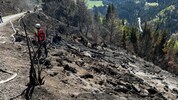 Auch am Donnerstag werden die Löscharbeiten von Feuerwehren aus dem Bezirk Hermagor ...