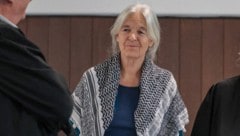 Daniela Klette (67) steht wegen mehreren Raubüberfällen zwischen 1999 und 2016 vor Gericht. 