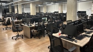 Sieht aus wie ein normales Großraumbüro, war aber ein betrügerisches Callcenter.