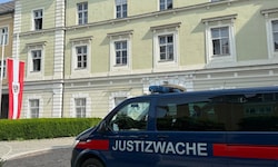 Mobiltelefone innerhalb von Gefängnismauern sind nach wie vor ein großes Sicherheitsrisiko.
