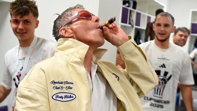 Erfolgstrainer Didi Kühbauer gönnte sich nach dem Cup-Titel im Vorjahr mit dem WAC auch eine ...