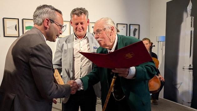 Bertram Karl Steiner wurde mit dem Humbert-Fink-Preis ausgezeichnet. Kulturstadtrat Franz ...