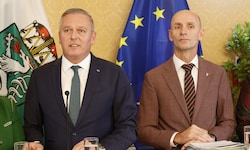Landeshauptmann Mario Kunasek und Landesrat Willibald Ehrenhöfer.