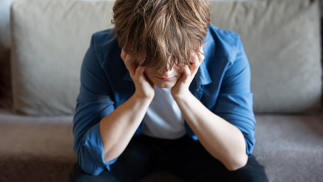 Das Gefühl von Einsamkeit kennen auch Teenager und junge Erwachsene.