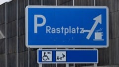 Im Schnitt vier Tote pro Jahr: Park- und Rastplätze sind keineswegs sichere Zonen.