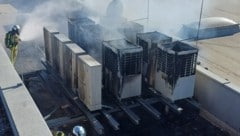 Die Klimageräte im Dach waren in Brand geraten – warum, muss noch geklärt werden.