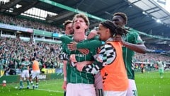 Werder Bremen kann Samstag mit einem Sieg gegen Augsburg das Abstiegsgespenst vorzeitig auf die ...