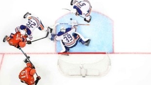 Heiße Szenen beim Spiel Ducks gegen Oilers