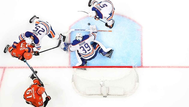 Heiße Szenen beim Spiel Ducks gegen Oilers