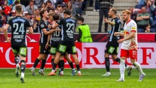 Salzburg (re. Vertessen) musste Sturm zuletzt öfters beim Jubeln zusehen.