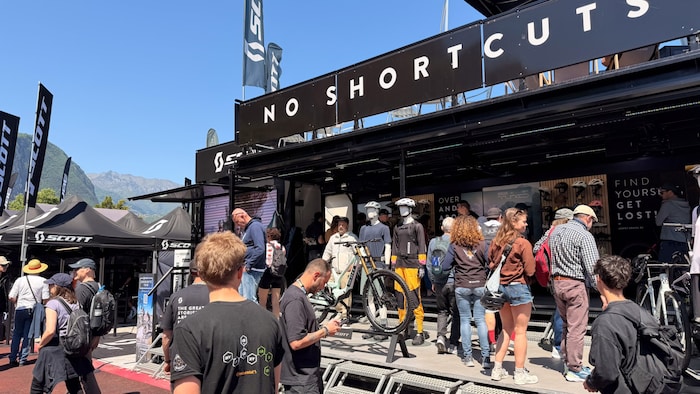 Groß in Riva vertreten: Scott Sports, einer der großen Player der Bike-Branche.