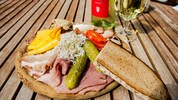 Ab sofort gibt’s wieder Brettljaus’n.