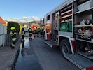 Mehr als 40 Feuerwehrmitglieder rückten zum Kellerbrand aus. 