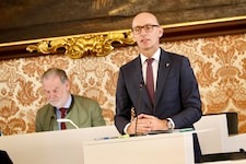 Landesrat Willibald Ehrenhöfer holte für Budget-Rettung Expertentrio an Bord.