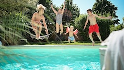 Rein ins kühle Nass! Für mehr als die Hälfte der Österreicher gehört ein Pool zum persönlichen ...